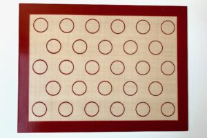 Silikoninis kilimėlis Macarons 30×40 cm